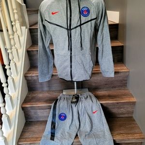 Nike × PSG tracksuit Large